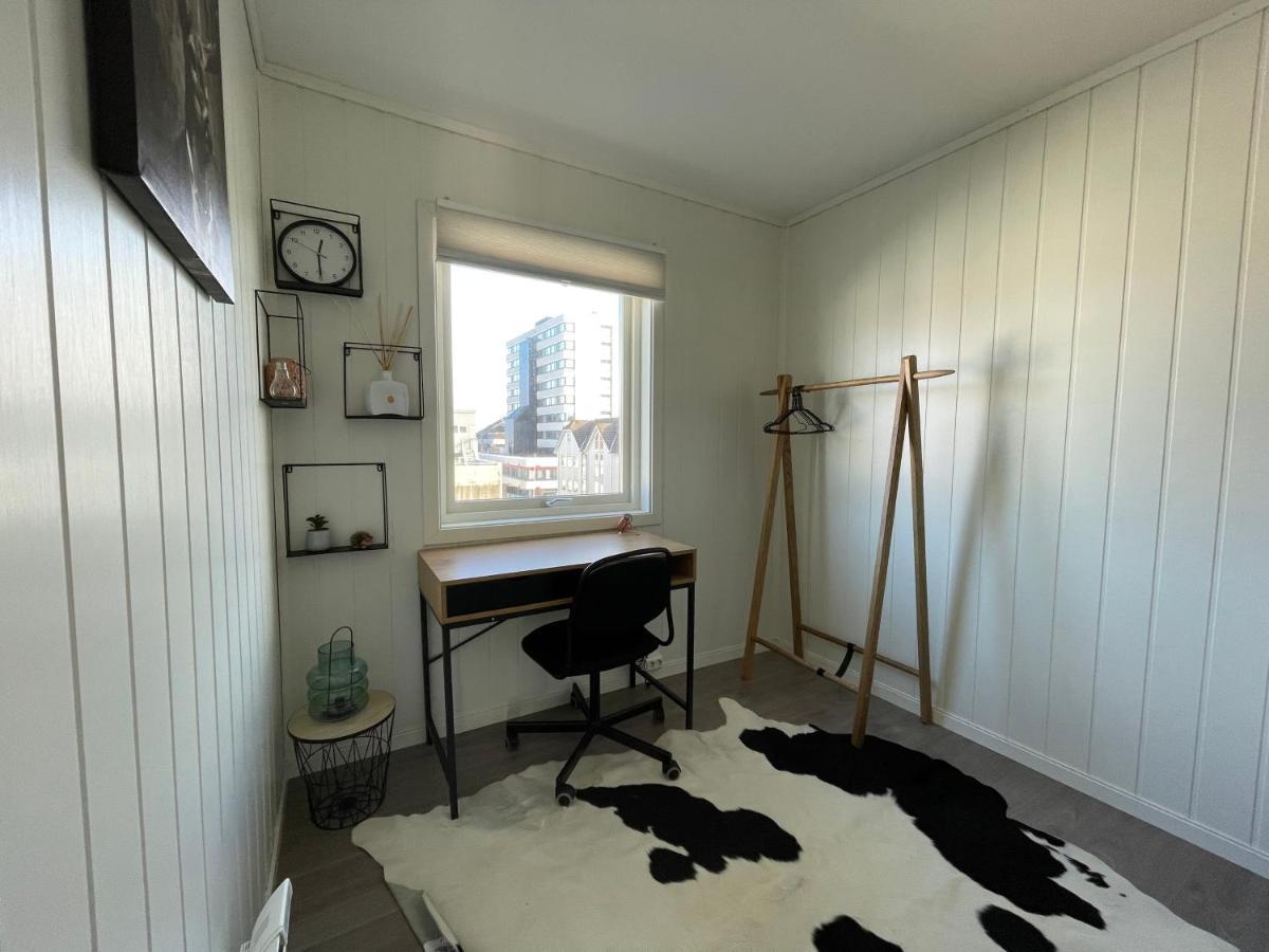 Central Bnb Stavanger At Bertis Ap 9 Generous Rooftop Terrace Extérieur photo
