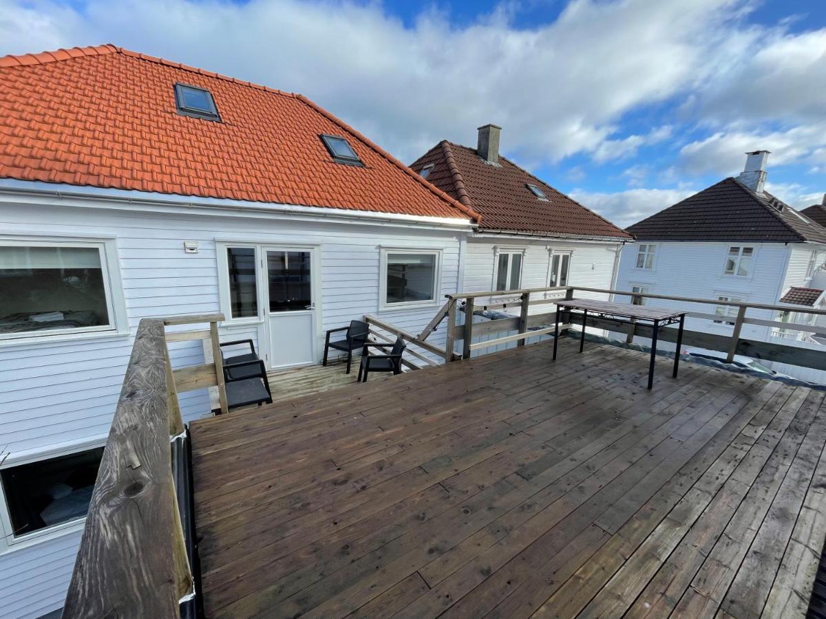 Central Bnb Stavanger At Bertis Ap 9 Generous Rooftop Terrace Extérieur photo